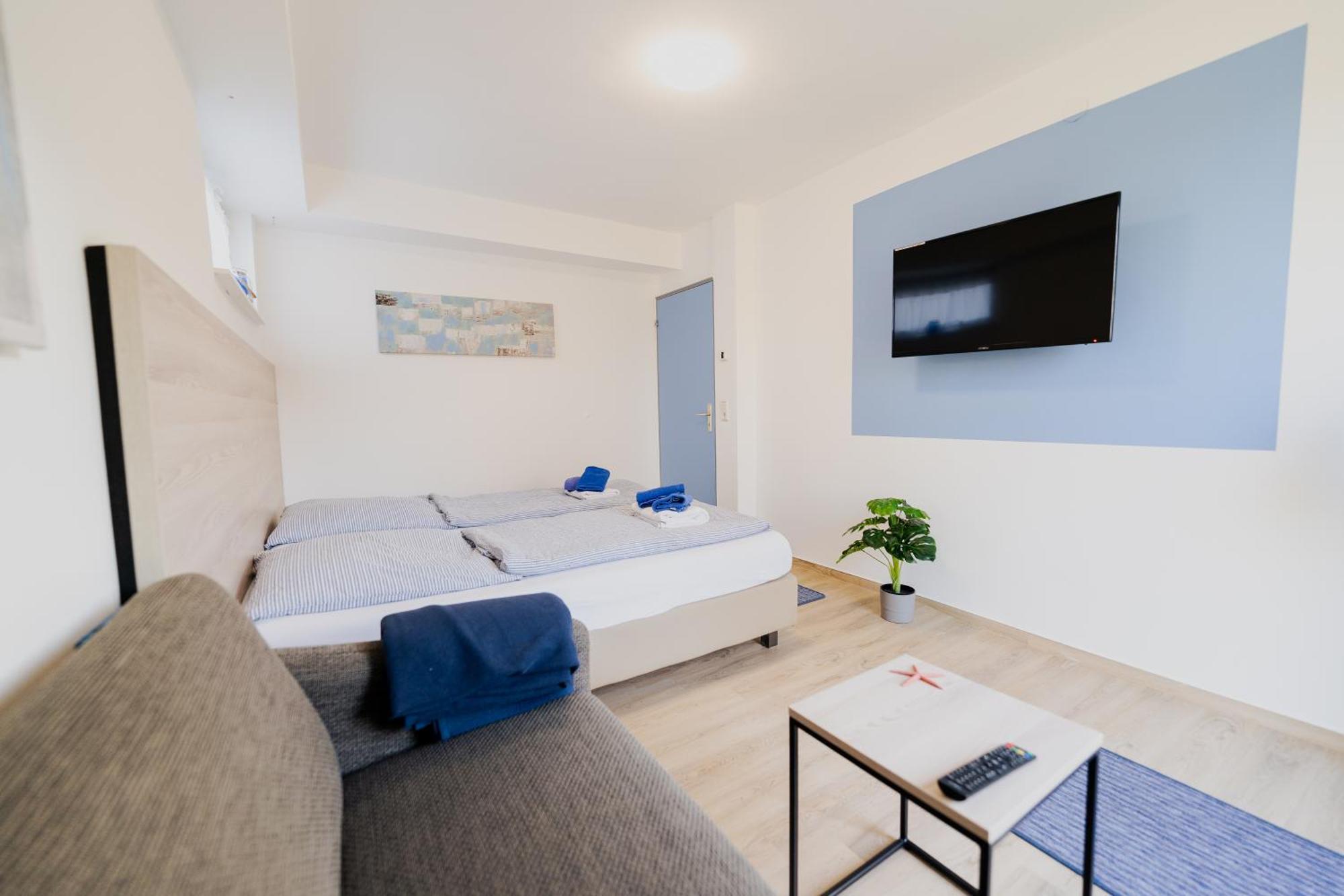 Ferienhaus Schoene Aussicht Ferienwohnung Blau Hemfurth-Edersee エクステリア 写真